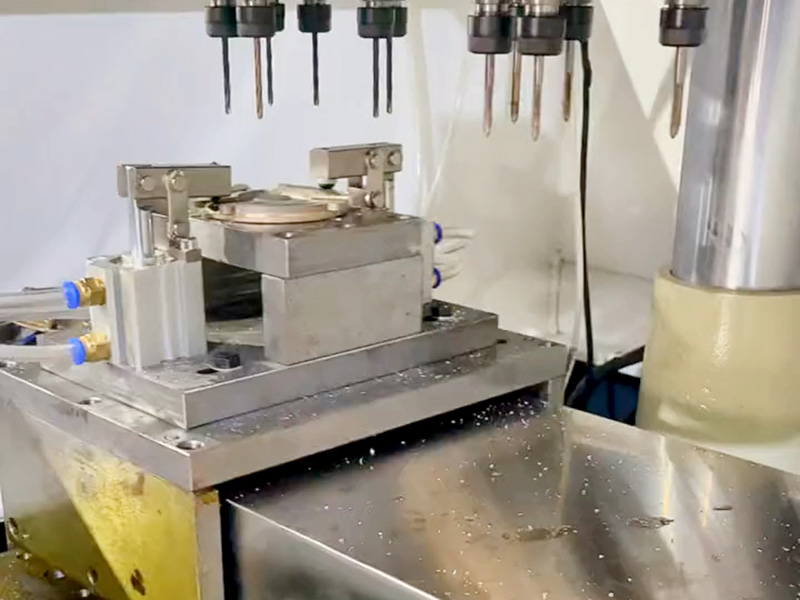 高速鉆攻機好不好？設備特點！