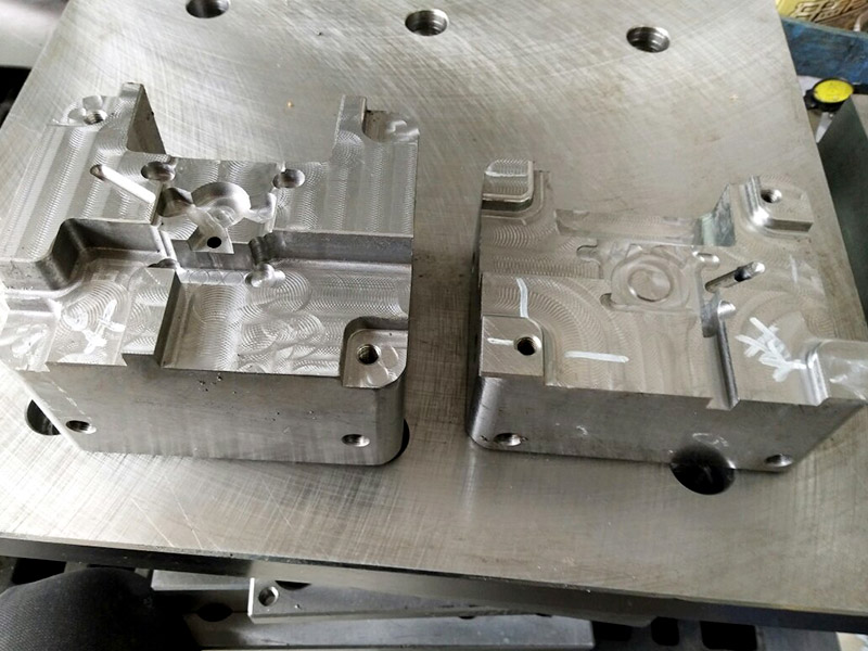 深孔鉆師傅多少錢一個月？